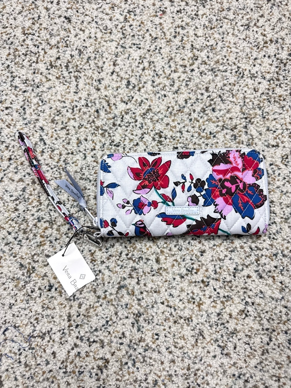 Vera Bradley Vineyard Floral RFID Accordion Wristlet Pink Blue Gray NWT